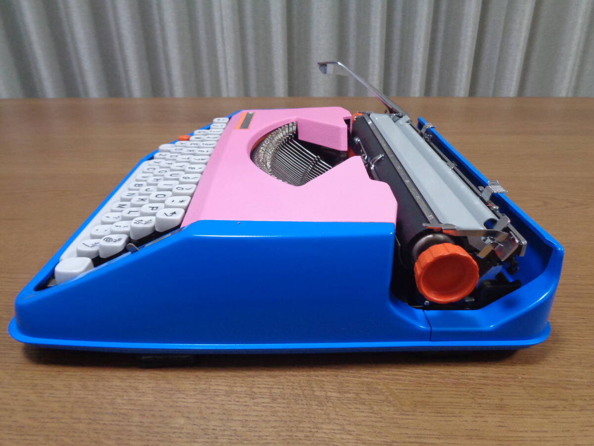 .. goods HERMES Baby Hermes Bay Be typewriter 1969 year made pink blue 