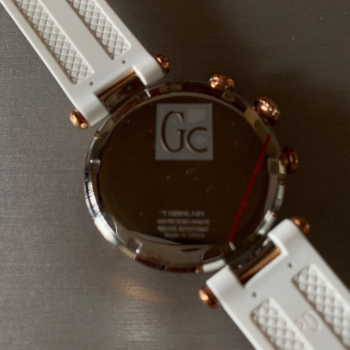 【新品】ゲス GUESS 腕時計 メンズ レディース GC Y16004L1 クォーツ ラバーベルト ホワイト_画像7