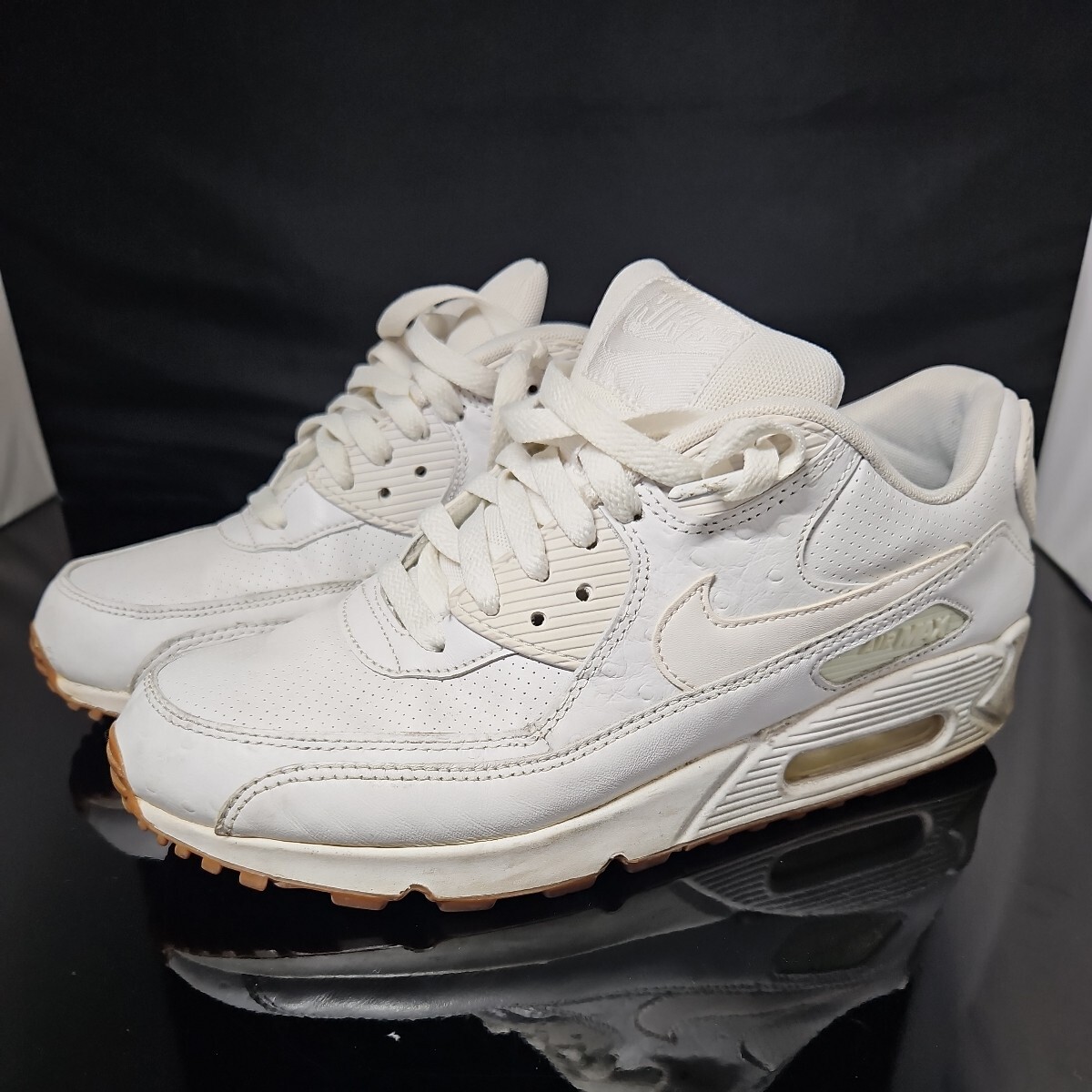 NIKE WHITE ナイキ エア マックス90２６cm / 画像が全てです。ご入札前には必ず商品説明をお読みください中古品です ホワイト AIR 白 MAX_画像1