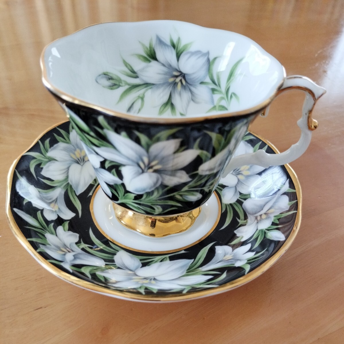 ROYAL ALBERT ロイヤルアルバート カップ ソーサー 3客 柄違い まとめて中古品 _画像5