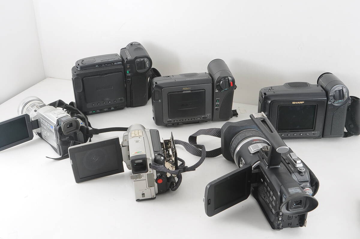 [キ MAA15]デジタルビデオカメラまとめセット Victor Panasonic SHARPなど ビクター パナソニック シャープ Hi8 8ミリ miniDV ミニDV の画像3
