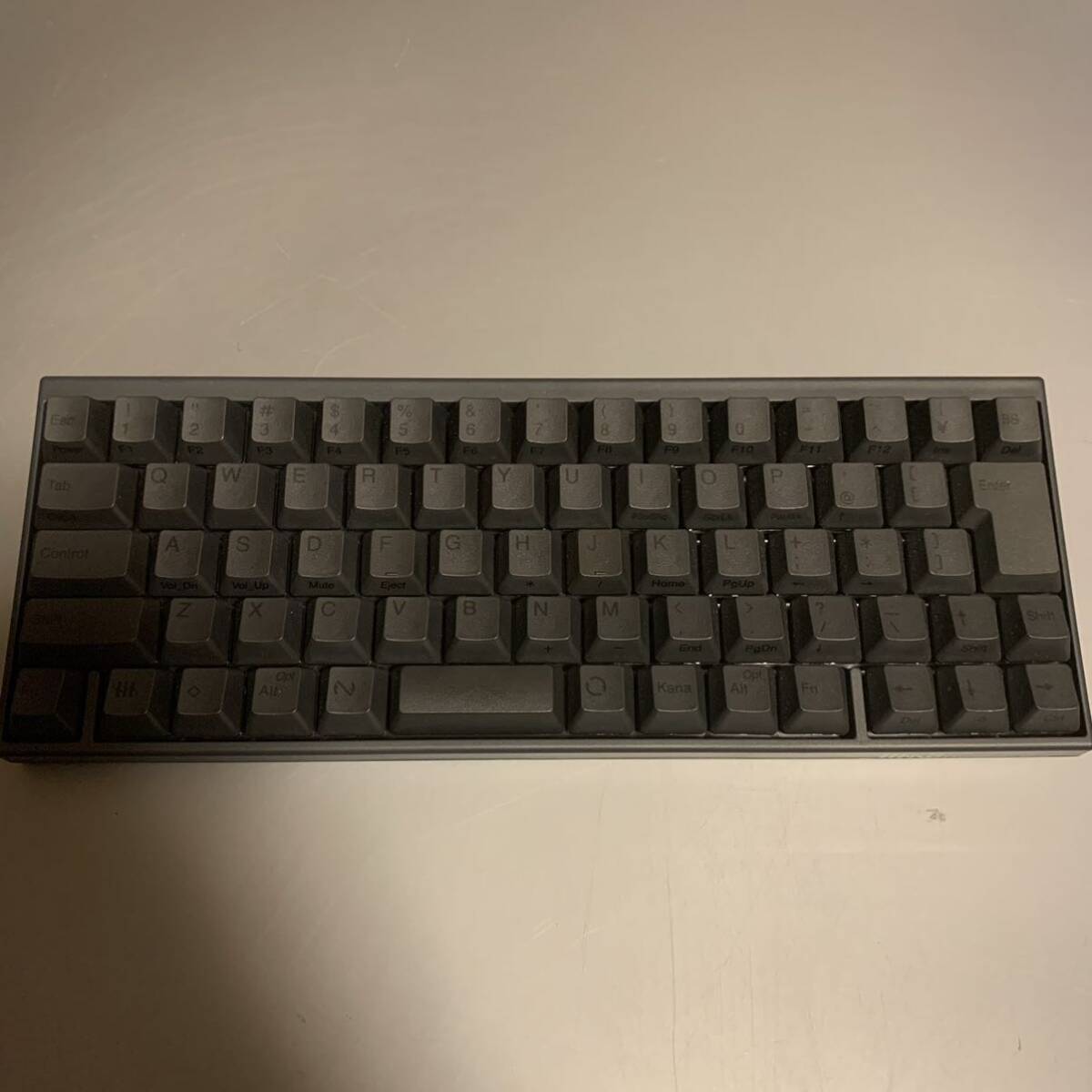 PFU PD-KB420B キーボード/Happy Hacking Keyboard Professional JP/2020年製/墨/本体のみ_画像1