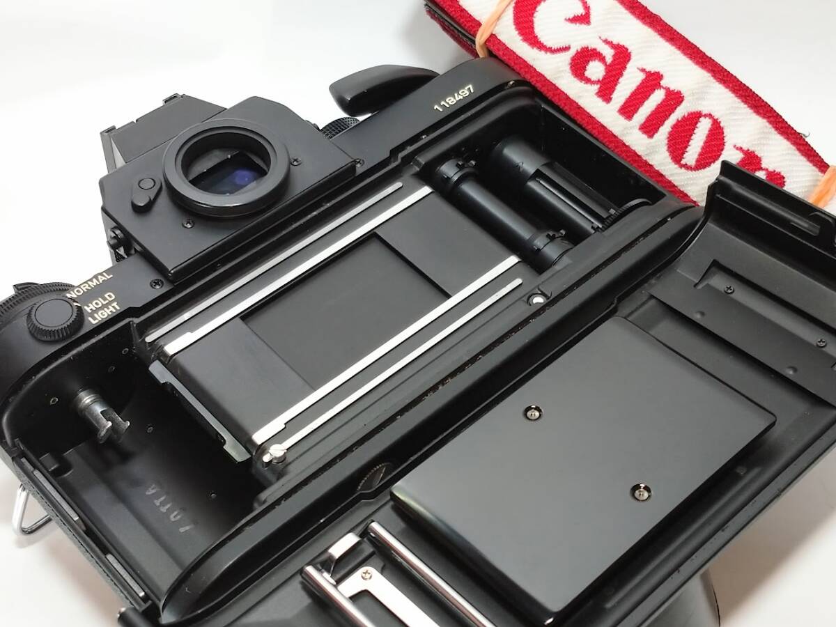 ★コレクション級美品・光学極上/動作確認済★ Canon キャノン New F-1 AEファインダーFN ボディー キャノンの誇る名機New F-1！#2430_画像8