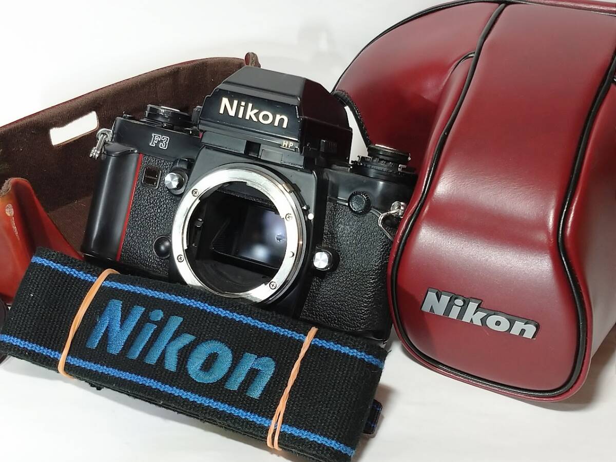 【極上美品・ケース付／動作確認済】 ニコン Nikon F3 HP ボディー+データバックMF-14 80年代を代表するニコンの誇る名機F3の逸品！#2440の画像3