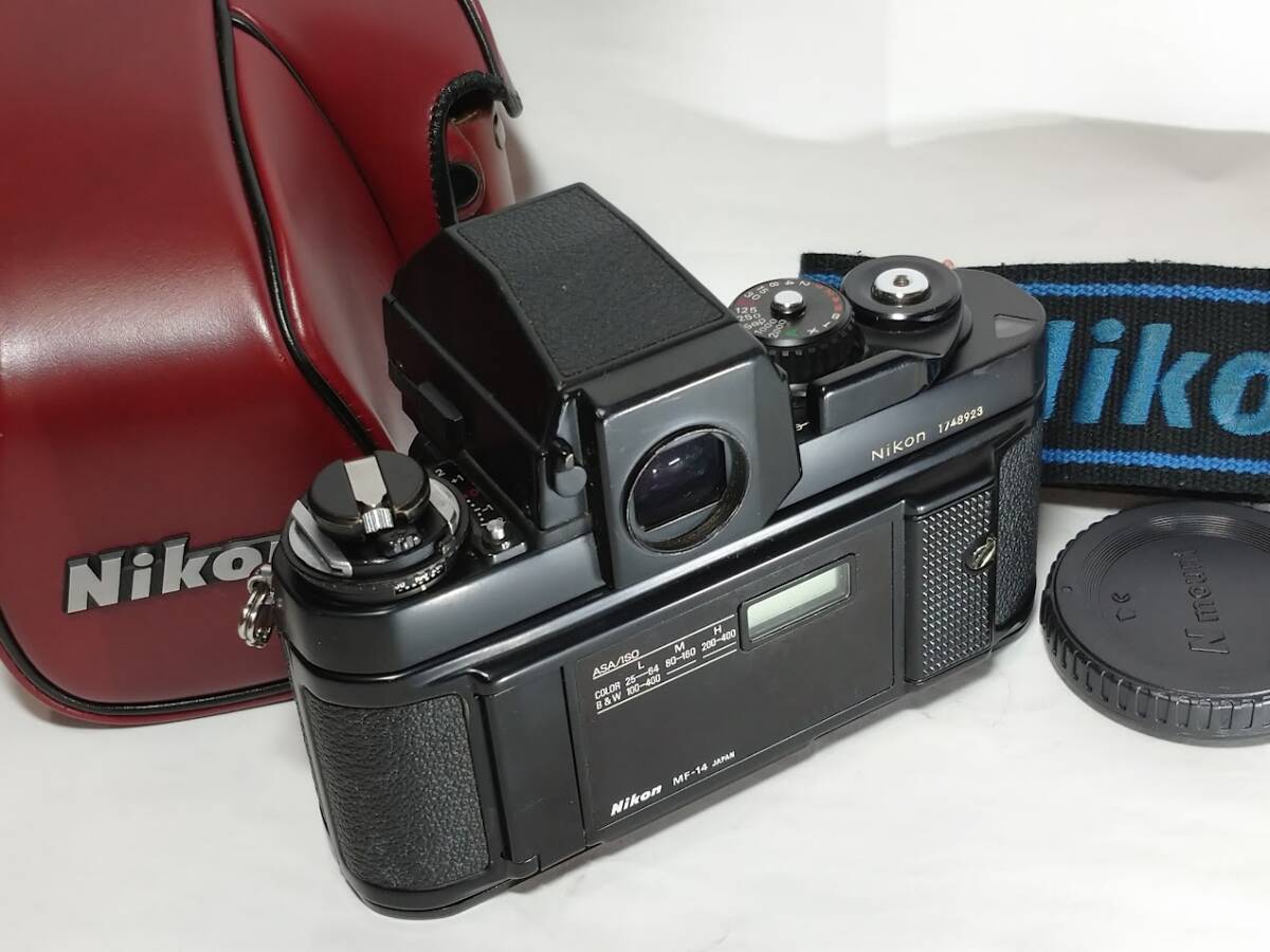 【極上美品・ケース付／動作確認済】 ニコン Nikon F3 HP ボディー+データバックMF-14 80年代を代表するニコンの誇る名機F3の逸品！#2440の画像7
