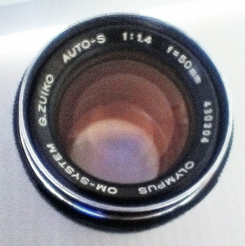 中古美品 オリンパス ZUIKO AUToーS F1.4 50mm 付属品無し_画像2