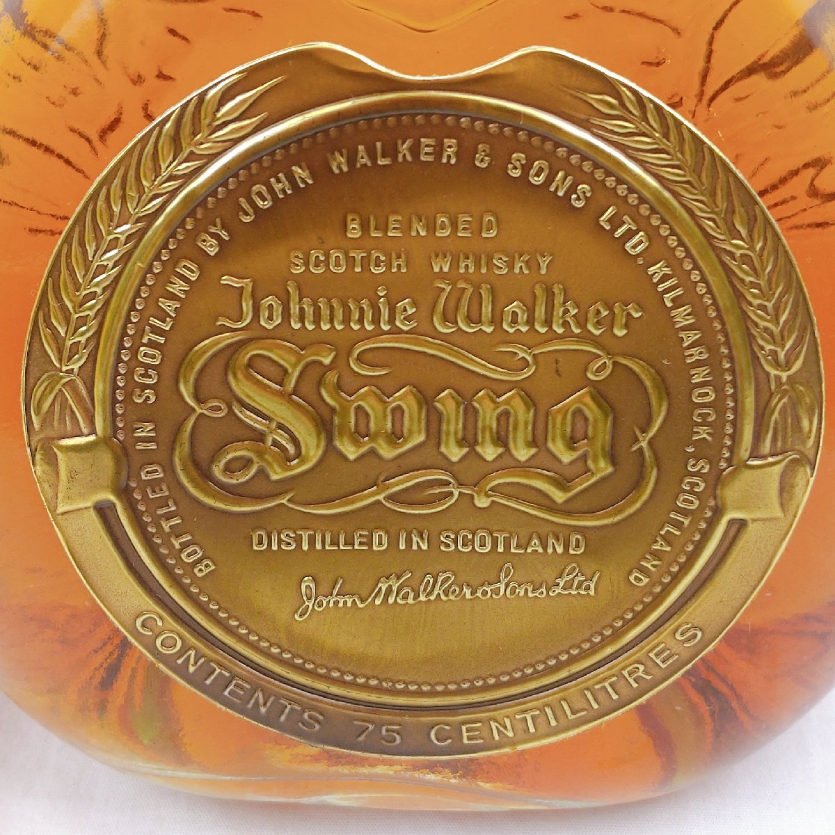 Johnnie Walker Swing 750ml×1本 未開栓 スコッチ ブレンデッドウイスキー ジョニーウォーカー スイングの画像4