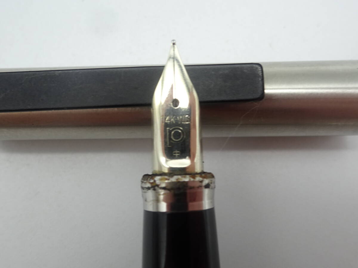 ☆ペン先14K-WG☆ #25916 PLATINUM/プラチナ 万年筆 筆記確認〇インクほぼなし ブラック×シルバー_画像2