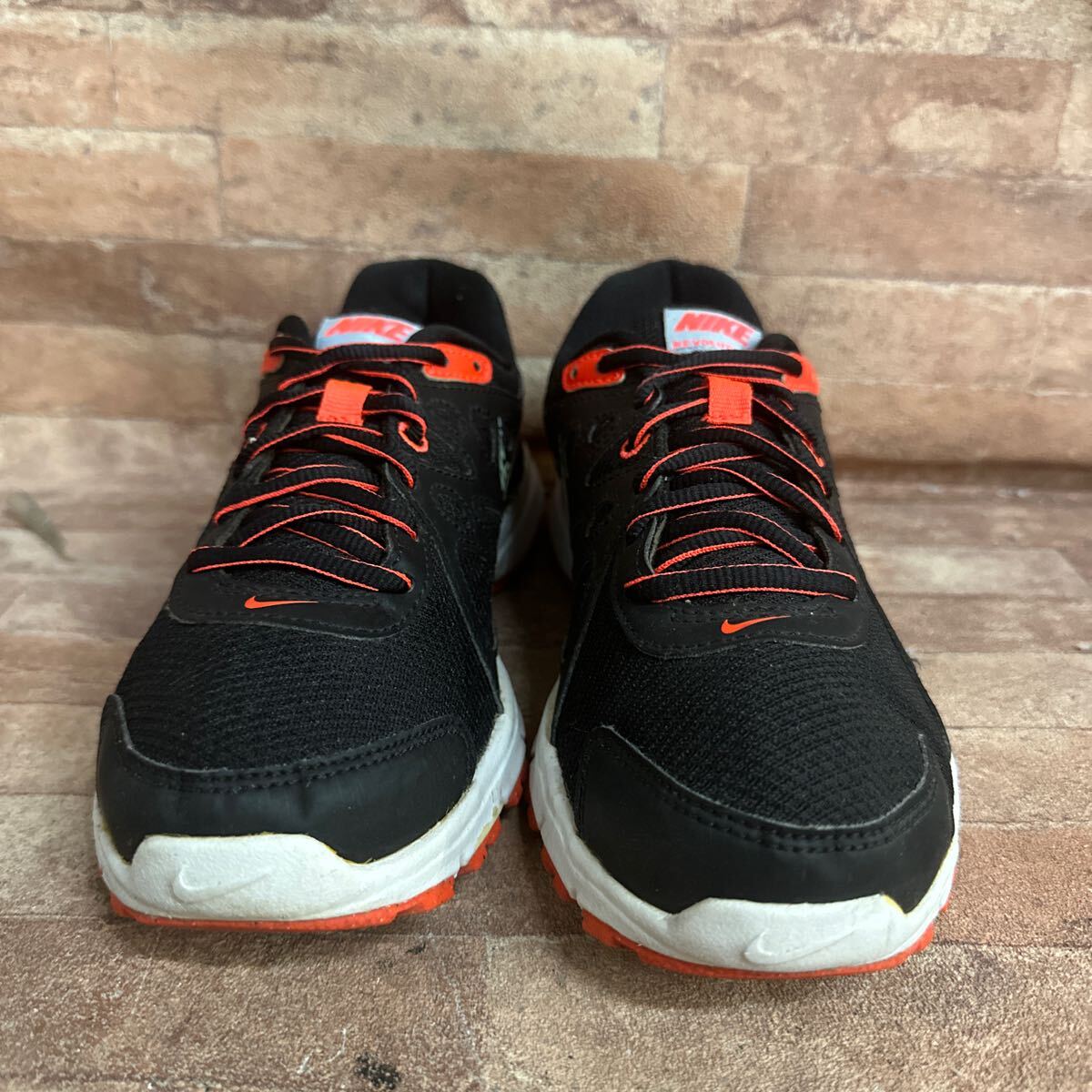 NIKE Nike REVOLUTION2 прогулочные туфли 24cm черный спортивные туфли 