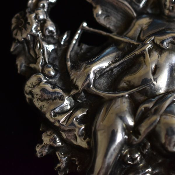 アンティーク 銀製/Silver/シルバー 恋の矢を放つキューピッド/天使の銀製ブローチ セーフティチェーン付き 裏打ち 19世紀 本物保証の画像6