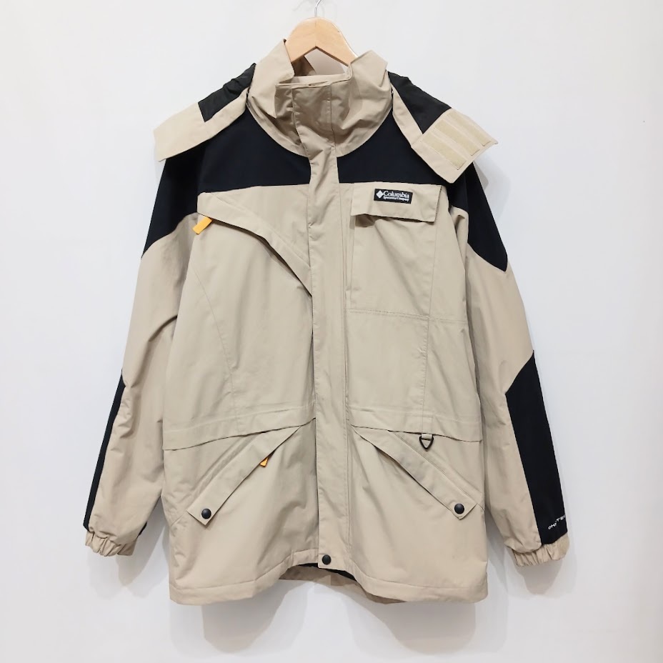 新品mont-bell(モンベル) フエゴパーカ Men´s ブラックオリーブ 新品mont-bell(モンベル) フエゴパーカ Men´s ブラックオリーブ