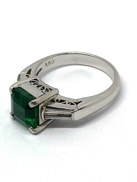 【即決】 7号 PT900 E1.80 D0.25 エメラルド ダイヤモンド 指輪 リング ステップカット グリーン 緑 宝石 ジュエリー 5.5ｇの画像2