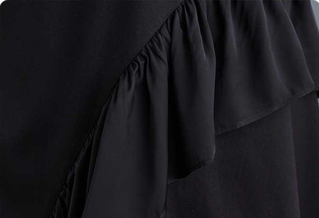 モード系　フリル　スカート　プリーツ　ブラック　黒　アシンメトリー　体型カバー　ウエストゴム　ロングスカート　韓国風