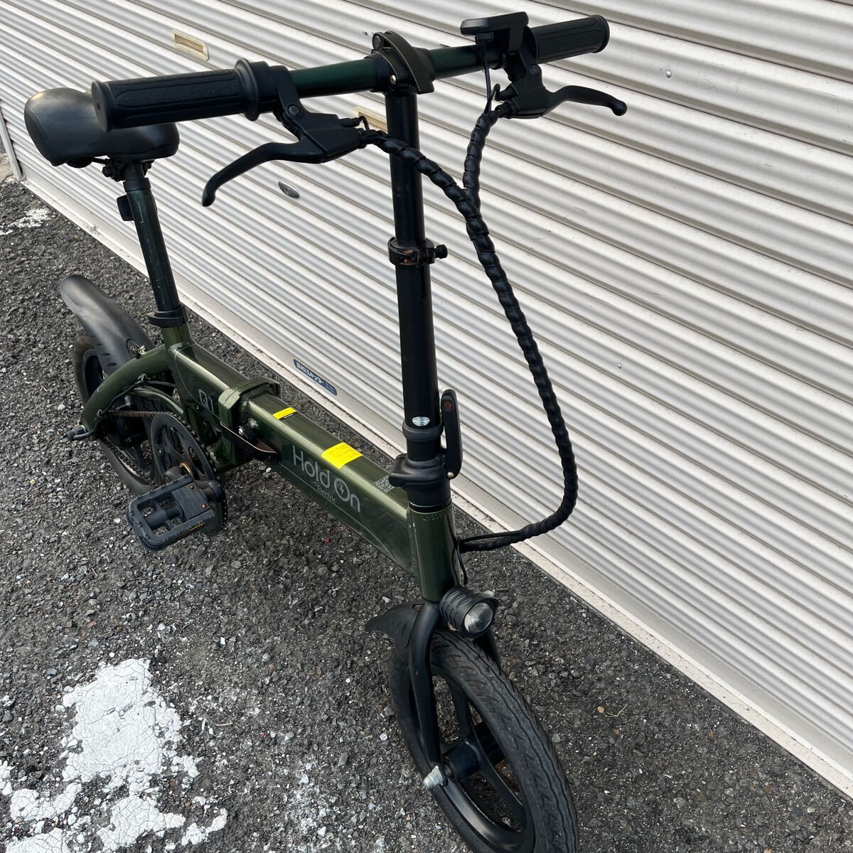 Hold On Electric Q1 folding electromotive bicycle, transfer certificate . sale proof is issue not possible please note. receipt possibility. place Ibaraki city 