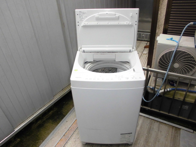 TOSHIBA 洗濯機 2018年 AW-7D6 ホワイト 東芝 7kgの画像1