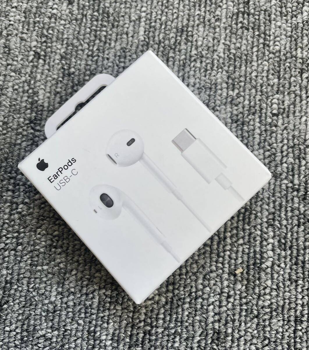 Apple EarPods (USB-C)発送無料 購入歓迎 発送無料の画像1