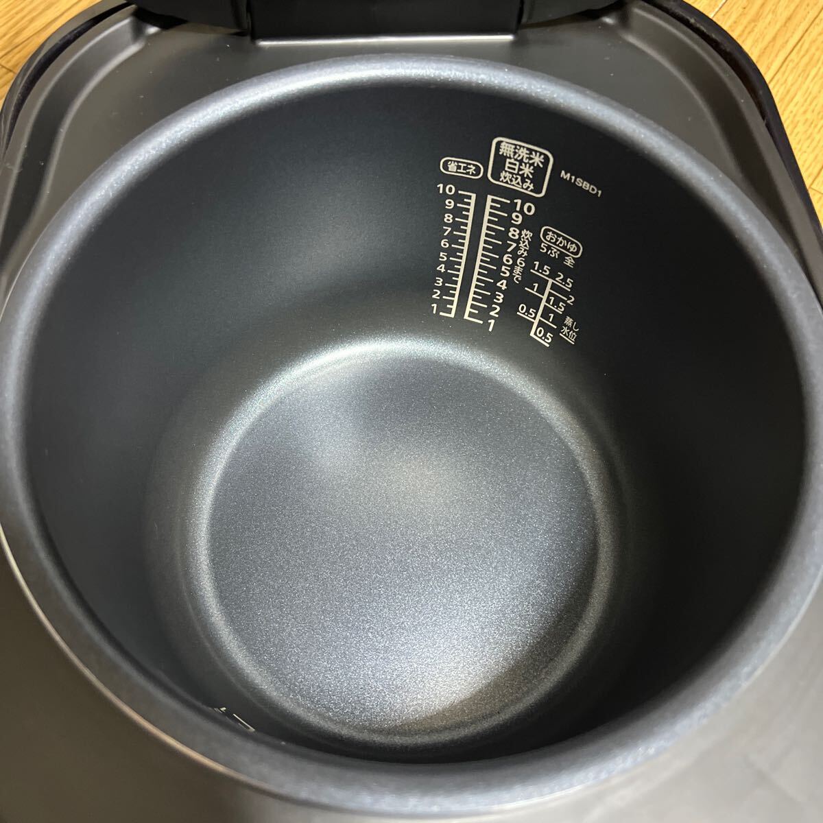 アイリスオーヤマ マイコンジャー　炊飯器　RC-MC10-B_画像2