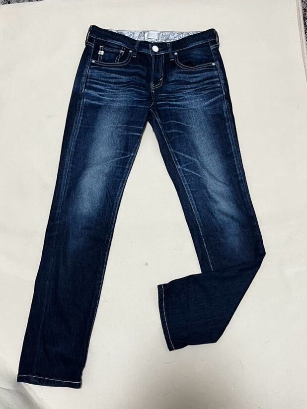 Что -то, что SS300 Neojean мягкие растягивающие джинсы лето w26