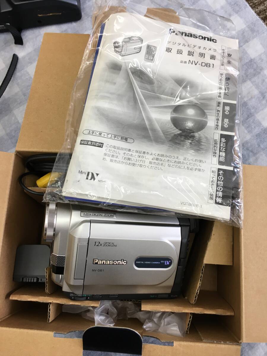 カメラ 付属品 超おまとめ売り!! 10点超!! 中古品 ジャンク品 色々 お宝探し FUJIFILM パナソニック 詳細は写真をご覧くださいませ。_画像10