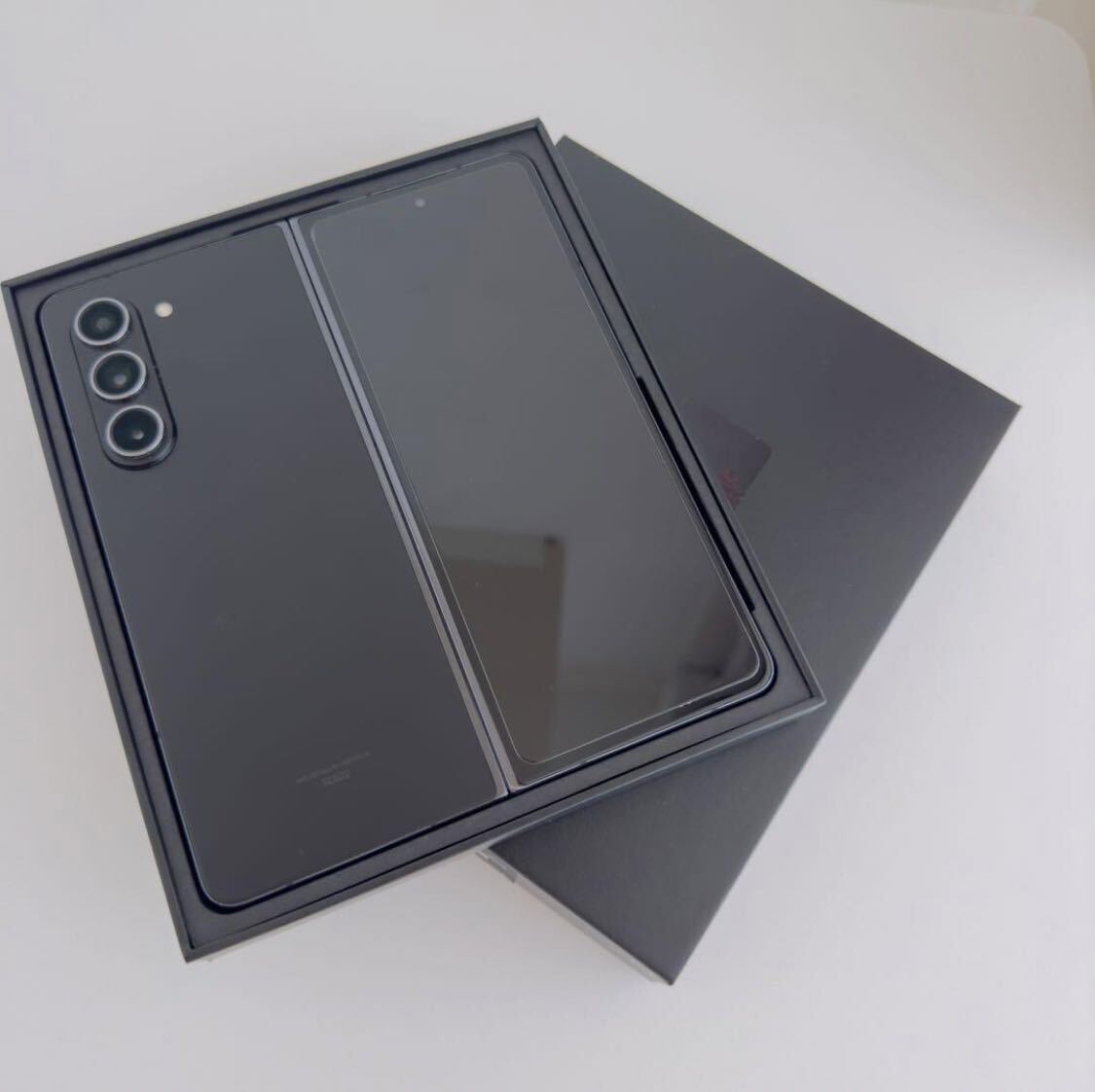 Samsung Galaxy Z Fold 5|256gb|SIMフリー Samsung Galaxy Z Fold 5|256gb|SIMフリー