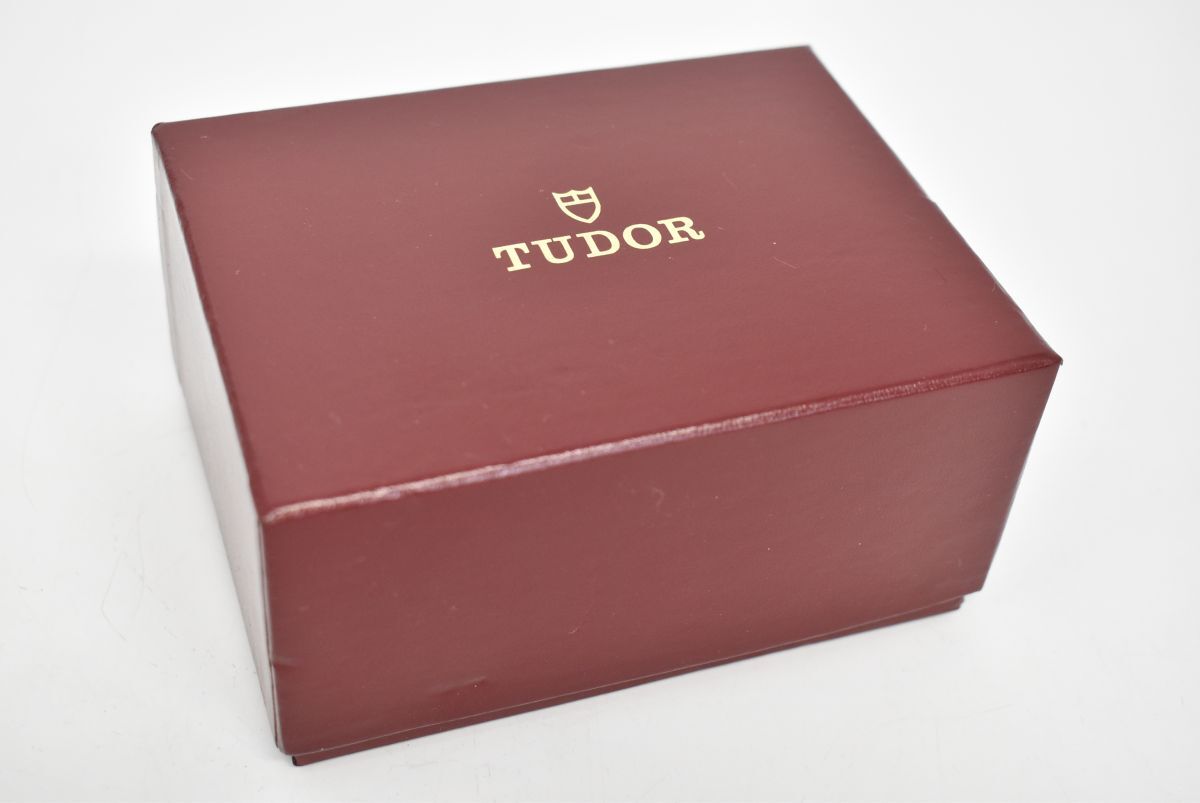 (590S 0403M9) 1円～ TUDOR チュードル 腕時計用 空ケース 冊子 BOX ボックス 空箱の画像8