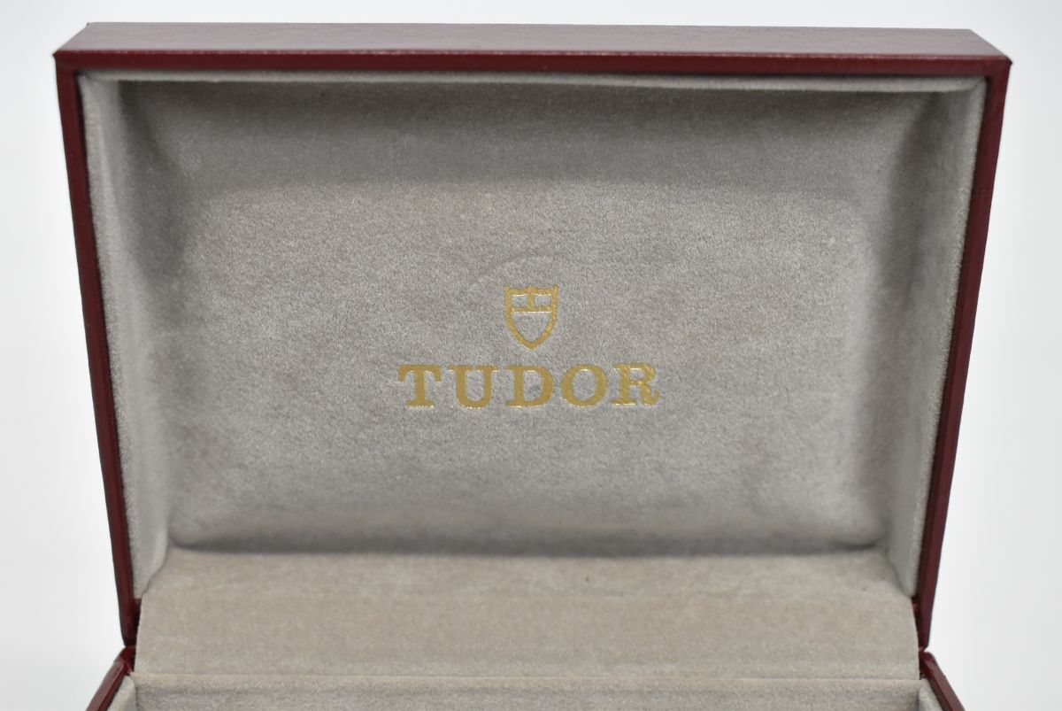 (590S 0403M9) 1円～ TUDOR チュードル 腕時計用 空ケース 冊子 BOX ボックス 空箱の画像7
