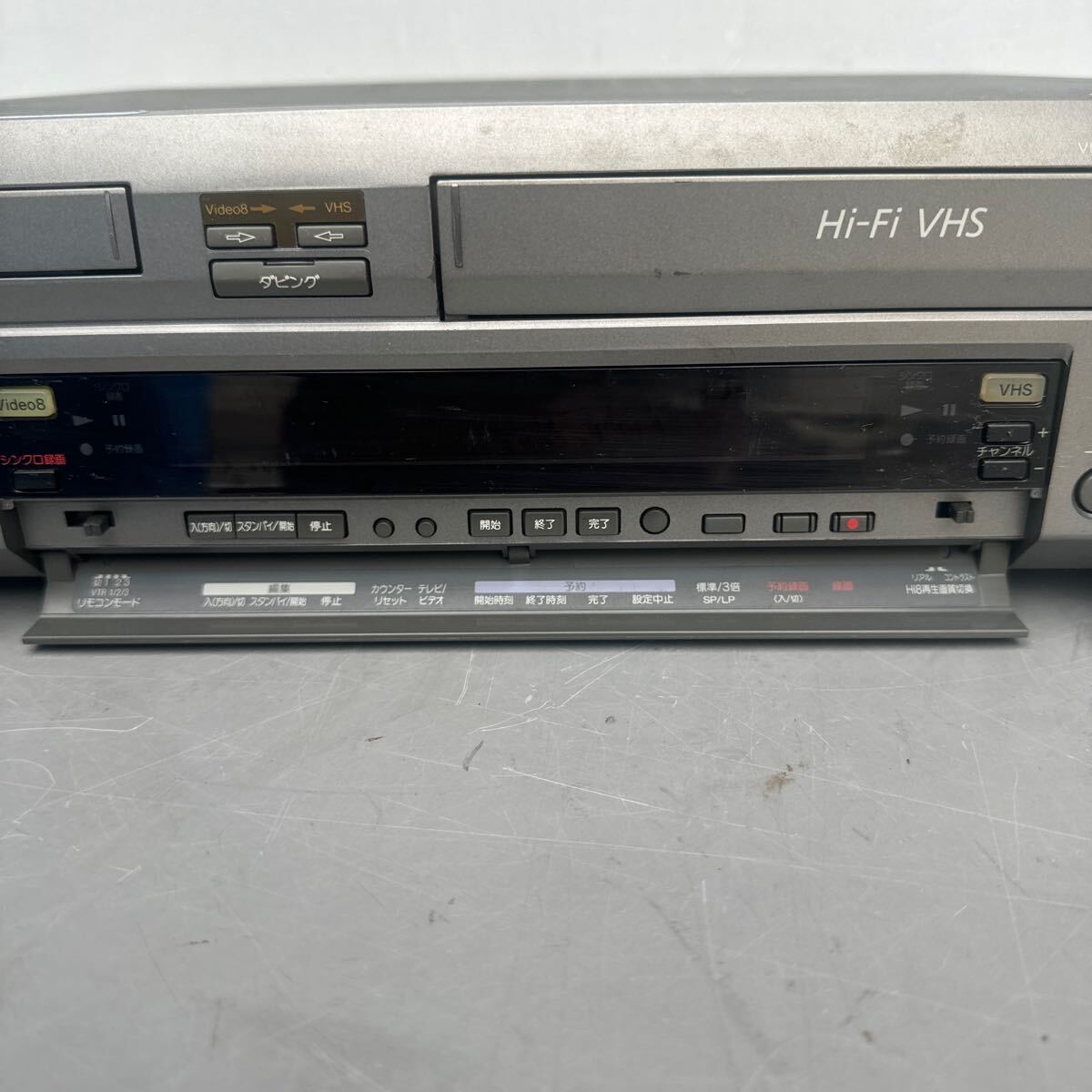 中古品　SONY ソニー WV-H5 video Hi8 8mm VHS ビデオデッキ ビデオカセットレコーダー 映像機器_画像2