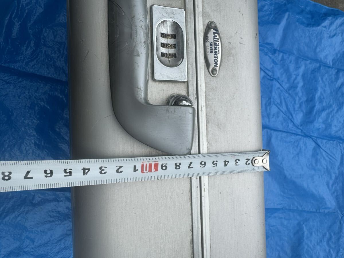  secondhand goods ZERO/HALLIBURTON SILVER REG6525 suitcase 