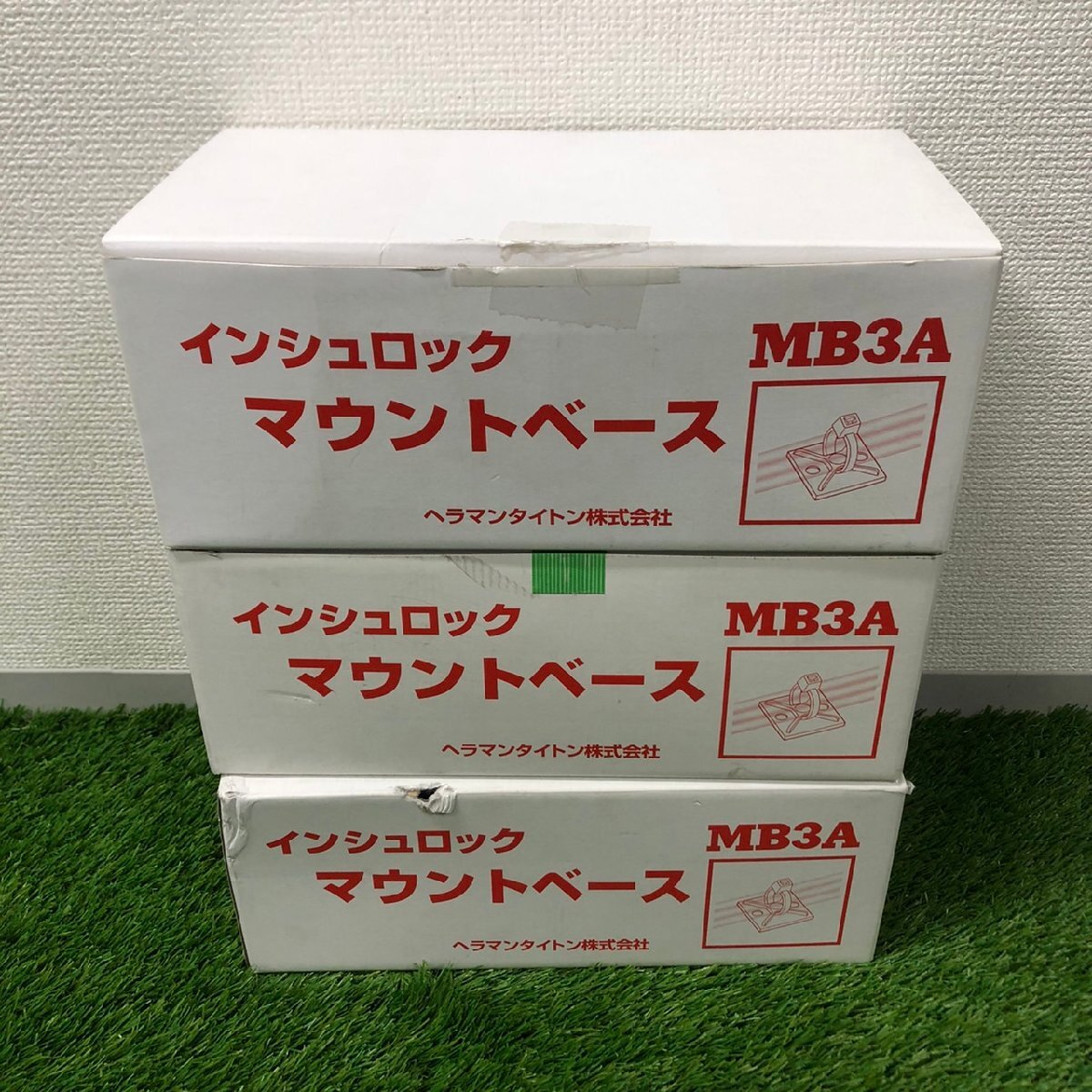 【外箱開封済中身未使用品】『4-383』インシュロック マウントベース MB3A ヘラマンタイトン株式会社 26袋まとめの画像1