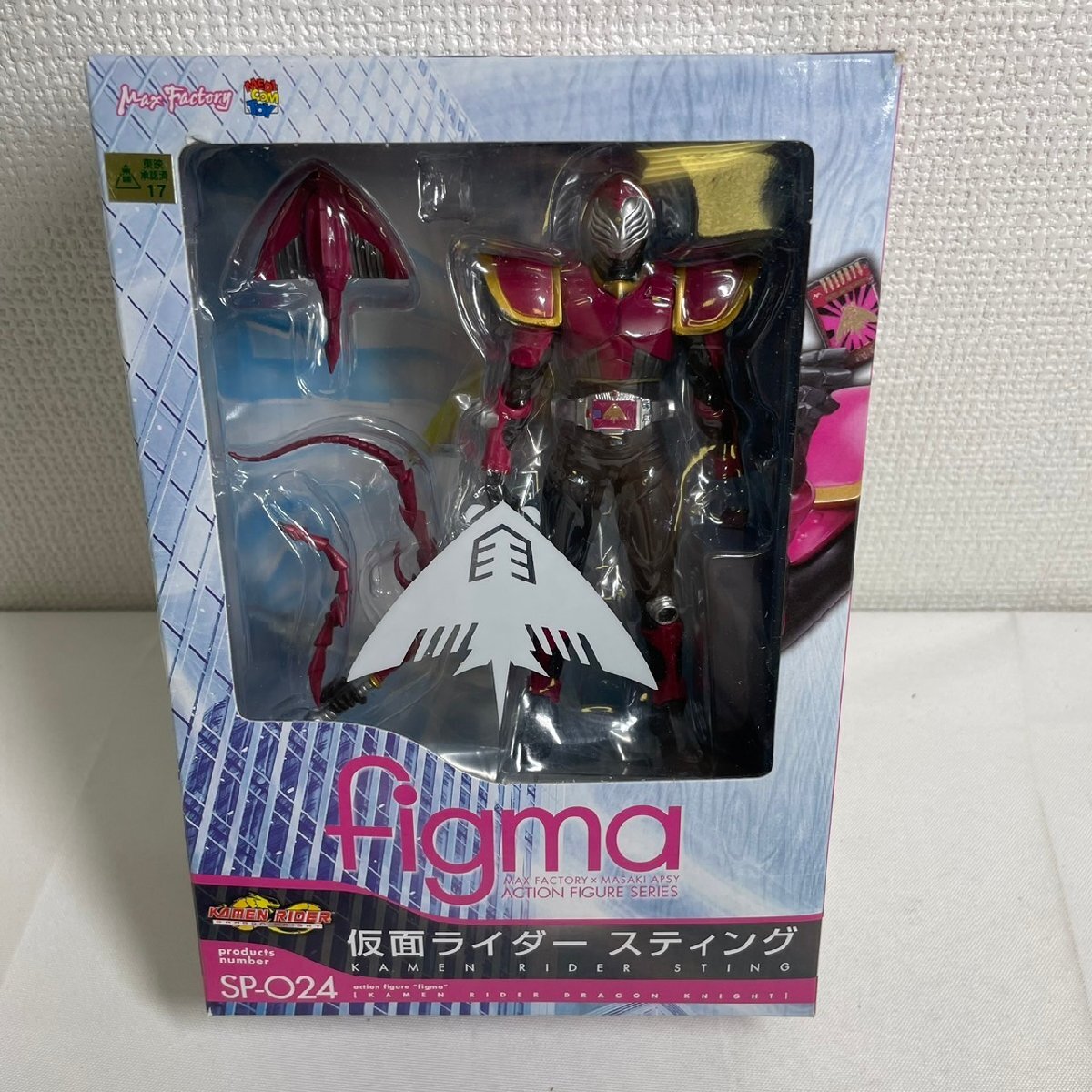 【中古品】『4-502』figma SP-024 仮面ライダースティング アクョンフィギュア_画像1