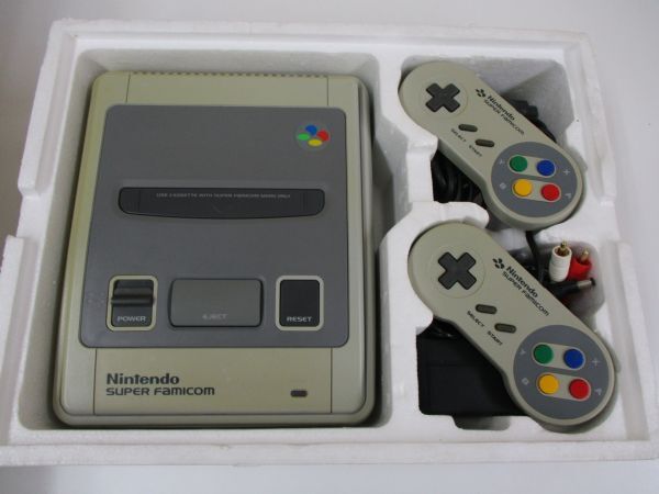 #w50【梱100】任天堂 Nintendo スーパーファミコン 本体_画像2