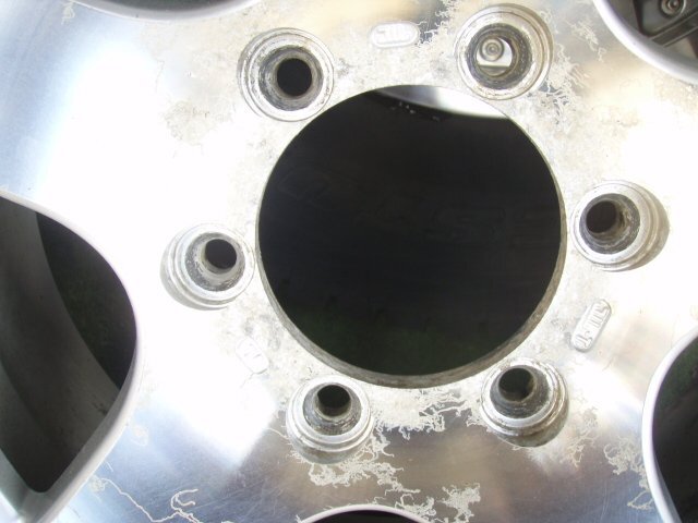 * UBS25GW Isuzu Bighorn . был установлен неоригинальный 16 -дюймовые легкосплавные алюминиевые литые диски PCD139.7 6 дыра 7JJ +25 шина 245/70R16 4шт.@SET 341145JJ