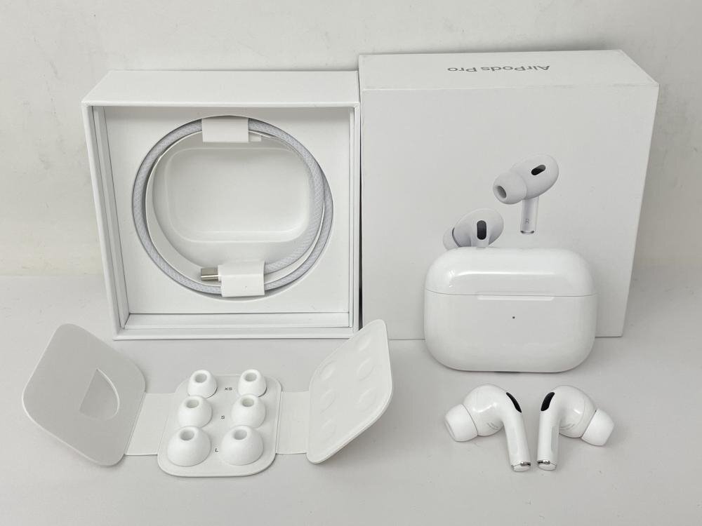 U383【動作確認済・保証有】 Apple AirPods Pro 第2世代 MagSafe充電ケース(USB-C) MTJV3J/A ホワイトの画像1