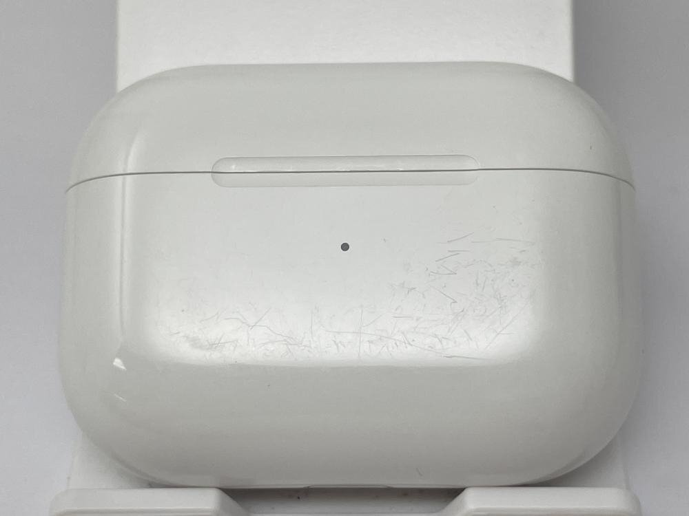 U383【動作確認済・保証有】 Apple AirPods Pro 第2世代 MagSafe充電ケース(USB-C) MTJV3J/A ホワイトの画像6