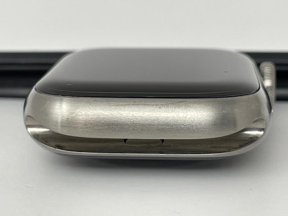 261【動作確認済】 Apple Watch Series7 GPS + Cellular 41mm チタニウムケース ミラネーゼループ バッテリー93％の画像4