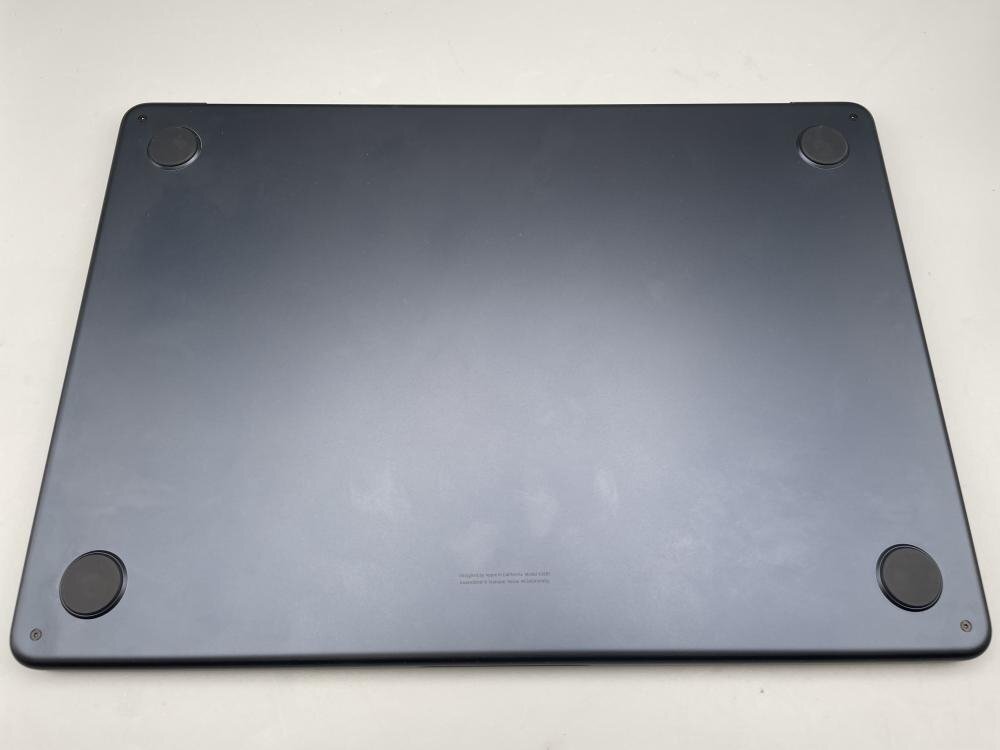 M188【ジャンク品】 MacBook Air 2022 13インチ SSD 256GB Apple M2 /100の画像5