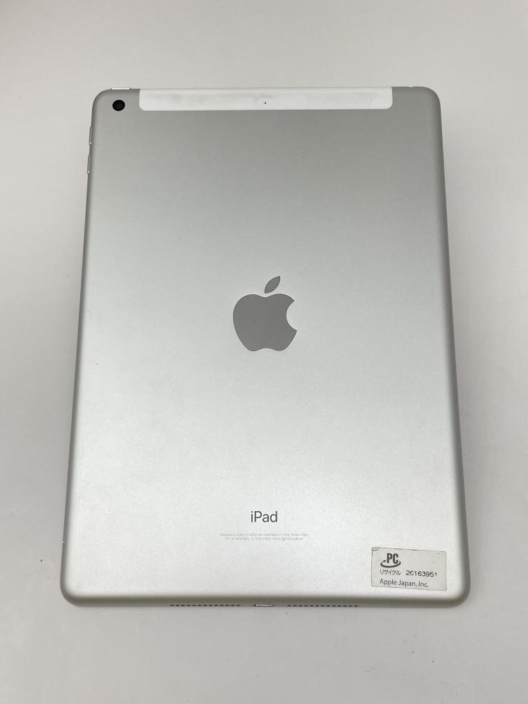 166【動作確認済・制限○ 白ロム】 iPad 第5世代 32GB softbank シルバーの画像2