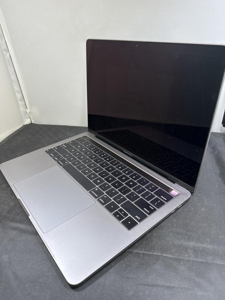 M901【ジャンク品】 MacBook Pro 2016 Touch Bar付き モデル 13インチ SSD 1TB 2.9GHz Intel Core i5 /100の画像2