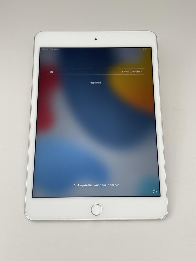 893【ジャンク品】 iPad mini4 128GB Wi-Fi シルバー_画像1