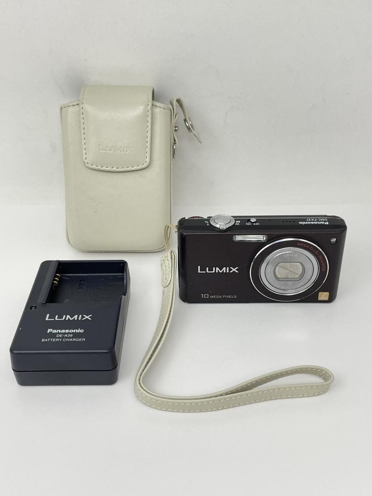 U544【動作確認済】 Panasonic パナソニック LUMIX ルミックス DMC-FX37 デジタルカメラ コンデジ ブラウン_画像1