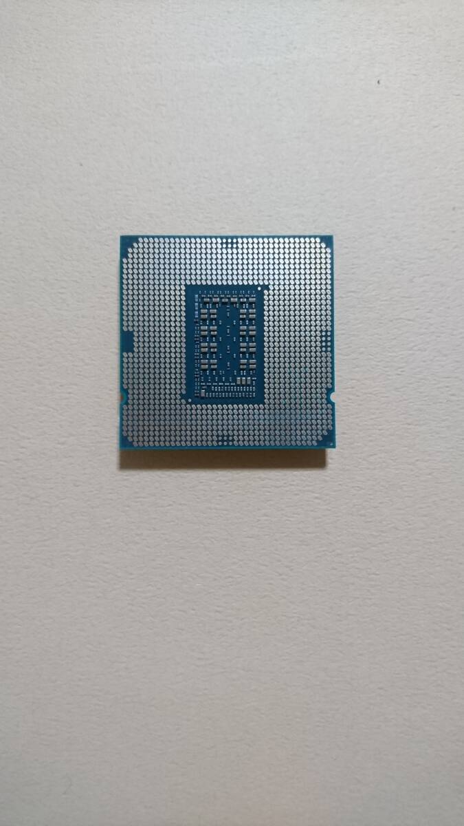  intel Core i7-11700K 第11世代 3.6GHz LGA1200 インテル デスクトップPC用CPU PCパーツ 1円スタート 中古【jancｋ品】 の画像2