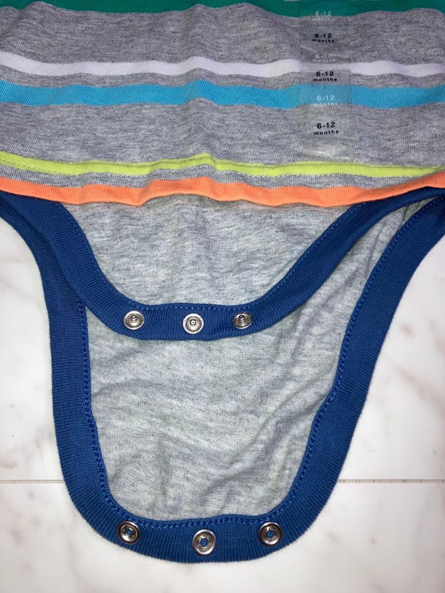 GAP  70cm  半袖　T-シャツ　服　赤ちゃん　子ども　新品未使用
