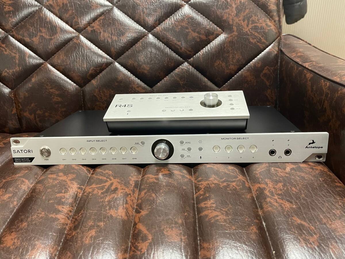 Antelope Satori & R4S monitor controller used 