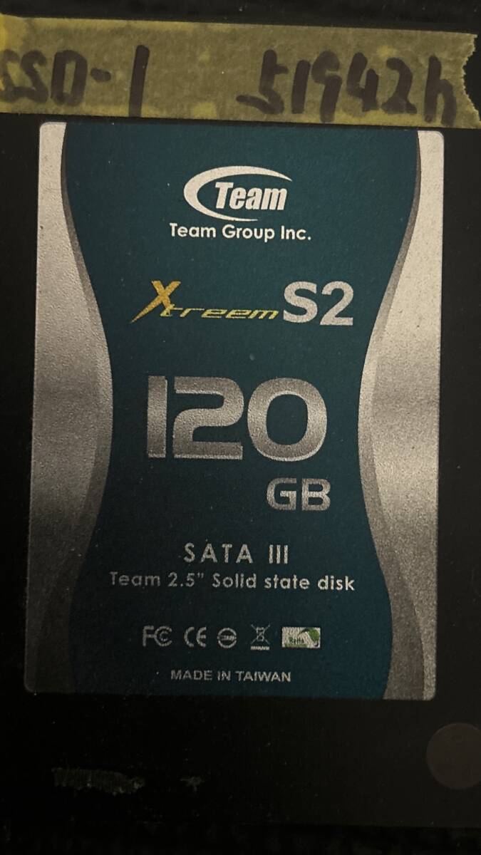 240GB 使用4610時間 SanDisk SSD PLUS おまけTeam XS2 SSD 120GB 送料無料の画像5