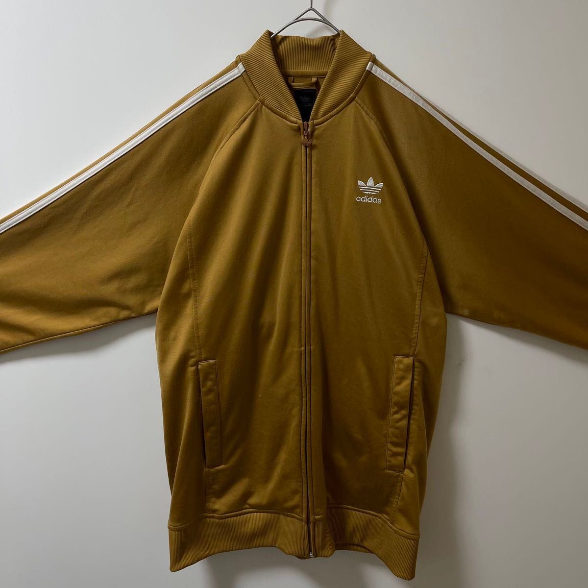 90s 2XL】アディダス刺繍トラックジャケット古着ジャージトップ 90s 2XL】アディダス刺繍トラックジャケット古着ジャージトップ