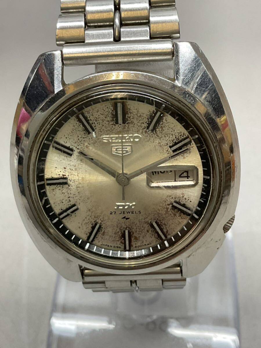 45 SEIKO セイコー 5 デラックス 5139-6000 自動巻き 腕時計 _画像3