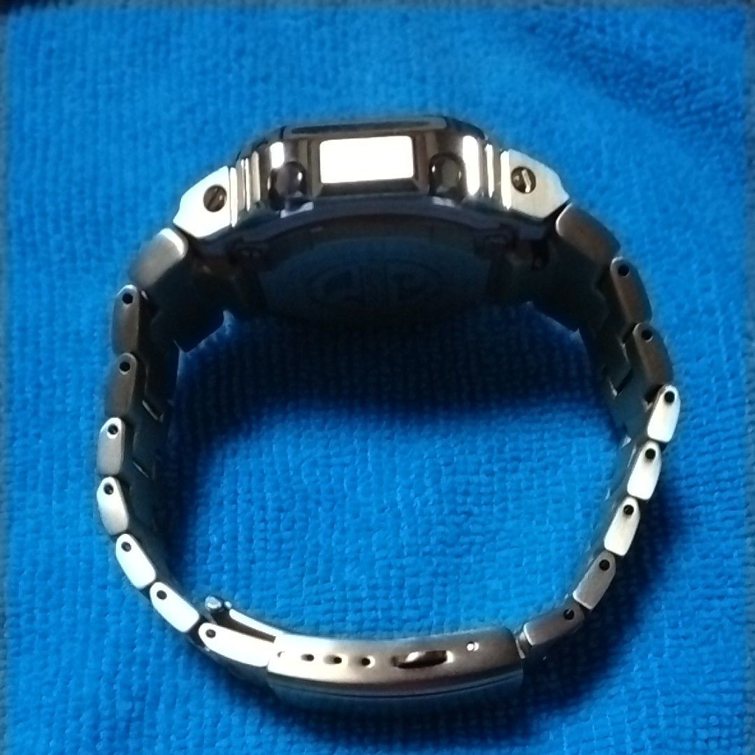 G-SHOCK(25周年記念モデルGW-M5625Eタフソーラー時計) ゴールド G-SHOCK(25周年記念モデルGW-M5625Eタフソーラー時計) ゴールド