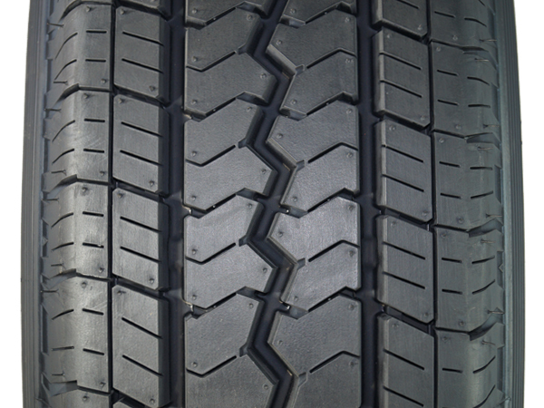 新品タイヤ トーヨー V-02e TOYO TIRES V02e 195/80R15 107/105L LT 夏 バン・小型トラック用 即決 4本の場合送料込￥47,400_画像2