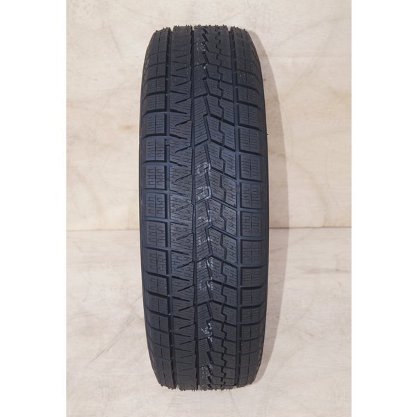 中古 未使用 スタッドレスタイヤ ヨコハマ アイスガード セブン YOKOHAMA iceGUARD 7 iG70 205/65R15 94Q 即決 2本の場合送料込\18,400_画像1