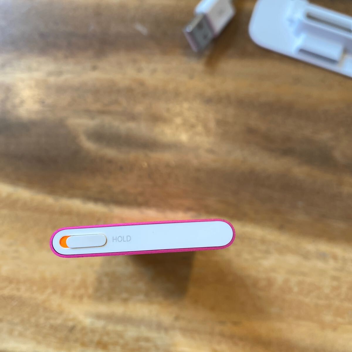 iPod nano 第2世代 4GB ピンクApple アップル アイポッド【充電をしながらでないと操作出来ません】の画像10